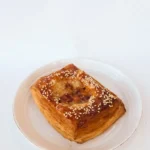 Kolbászos-sajtos párna