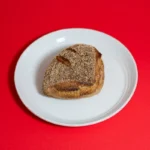 Teljes kiőrlésű zsömle 150g