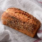 Csütörtöki kenyér: Sokmagvas formakenyér 500g